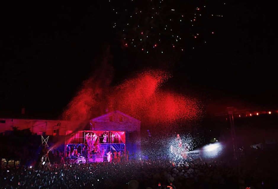 The most apotheosic and multitudinous Togetherness gathers 35.000 people during a hellish weekend in Cervera