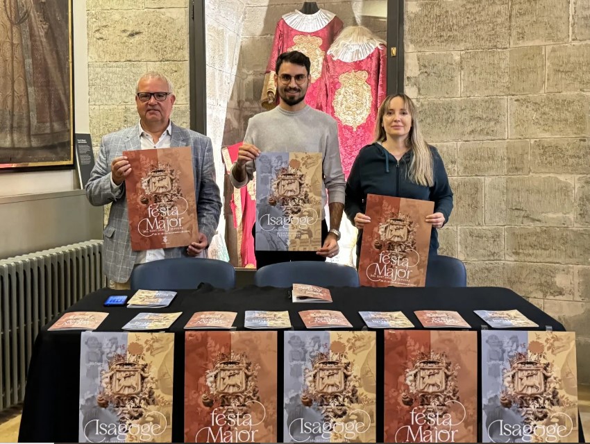 Cervera presents the events of the Isagoge and the Festa Major del Sant Crist 2024