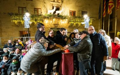 Cervera enciende el alumbrado de Navidad