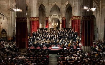 L’espectacular Cant de Les Completes obre la Festa Major del Santíssim Misteri