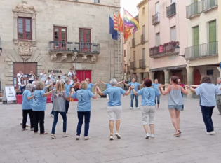 Cervera kicks off a new season of sardanas