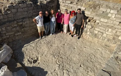 Exceptional find in Cervera Castle: fossilized footprints from ago 30 millions of years