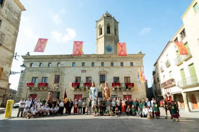 Cervera celebra la Fiesta Mayor del Milenario con una gran participación